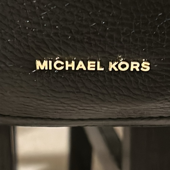 Michael Kors Lydia Large Black Hobo, EUC - Picture 4 of 12